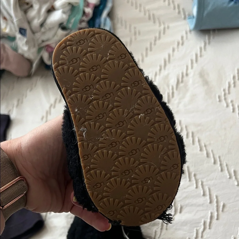 UGG Kids Black Fluffy Slippers